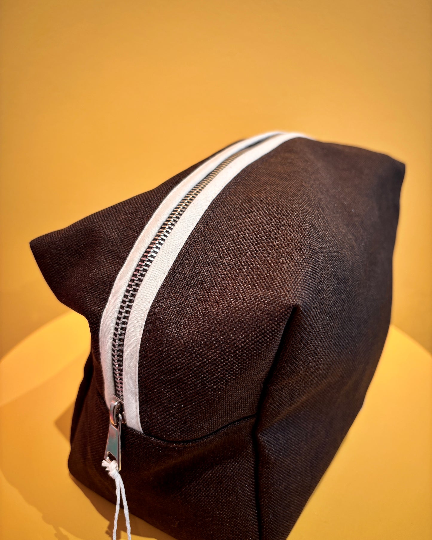 Big - Chocolate brown beauty bag