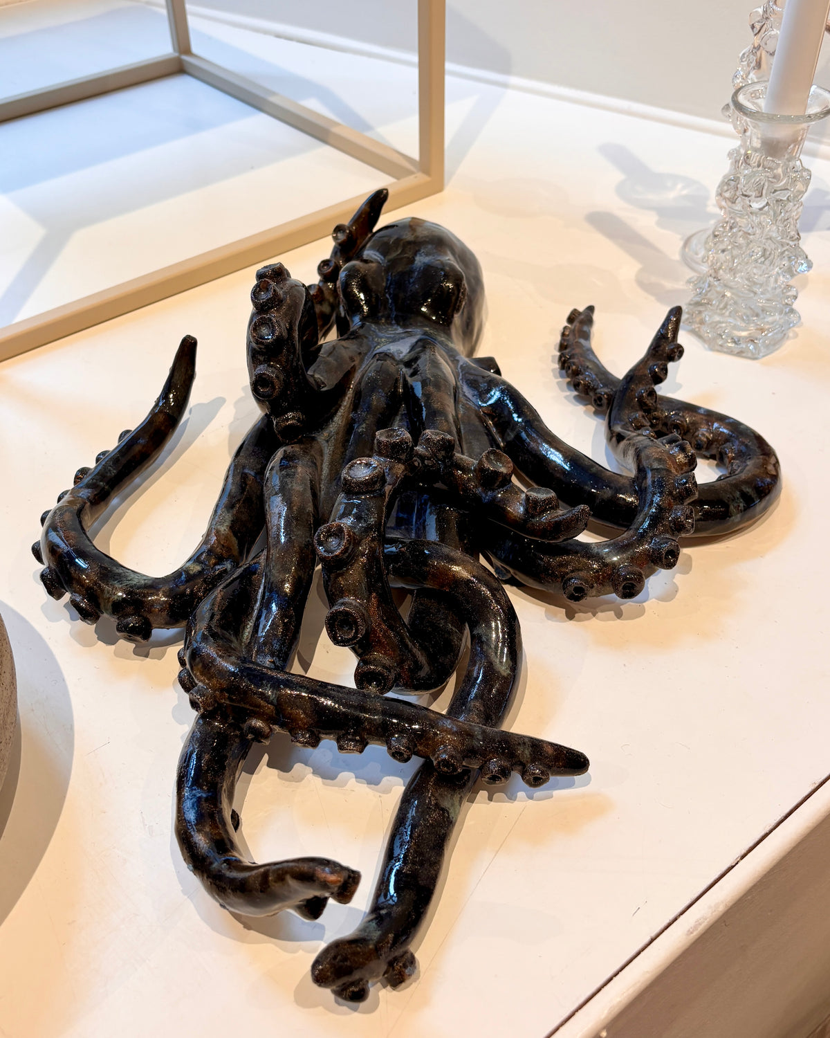 Stor Pulpo skulptur i ler