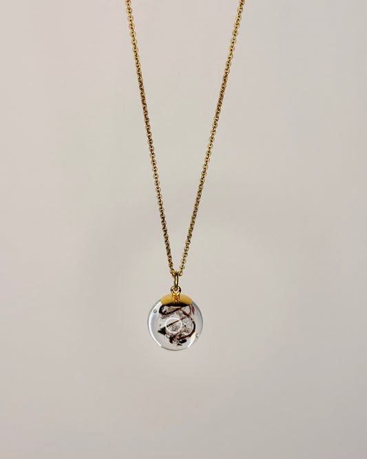Bornholm Pearl - pendant - King's Garden & gold leaf