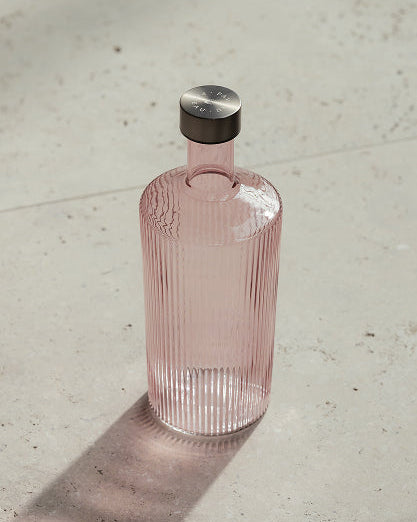 1 glass bottle for water