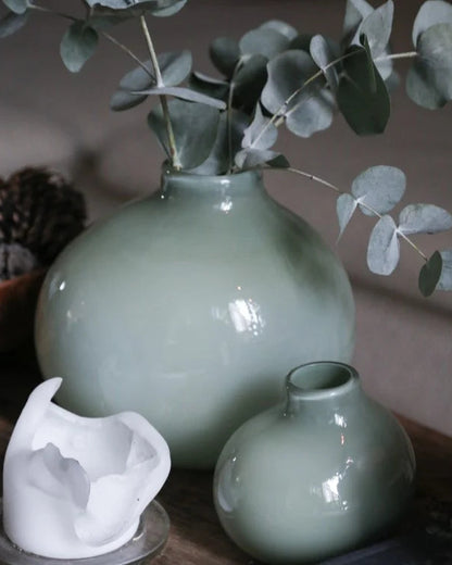 Bird vase
