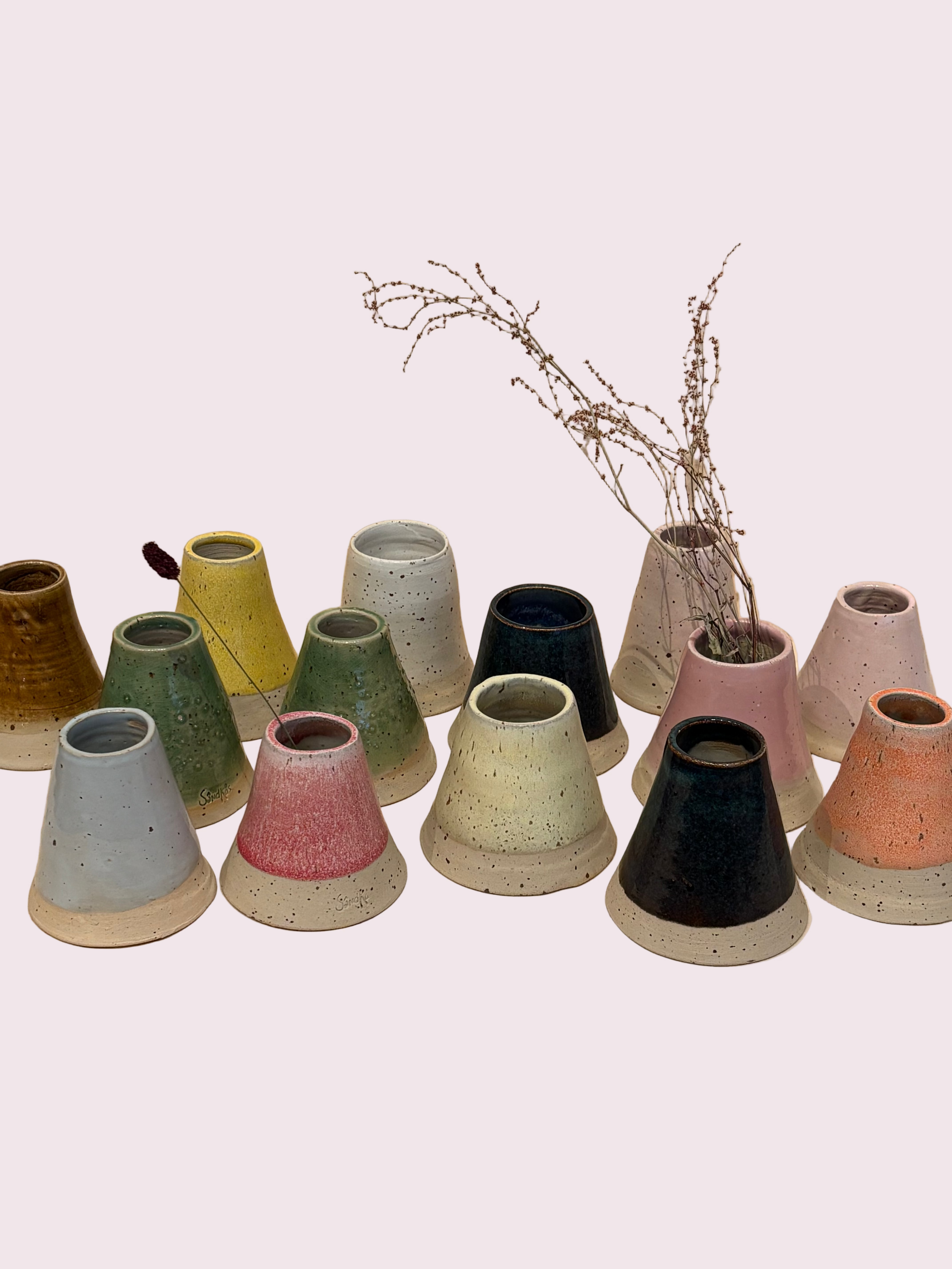Keglevase (lille - 7 cm høj)