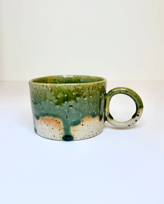 Crush cup