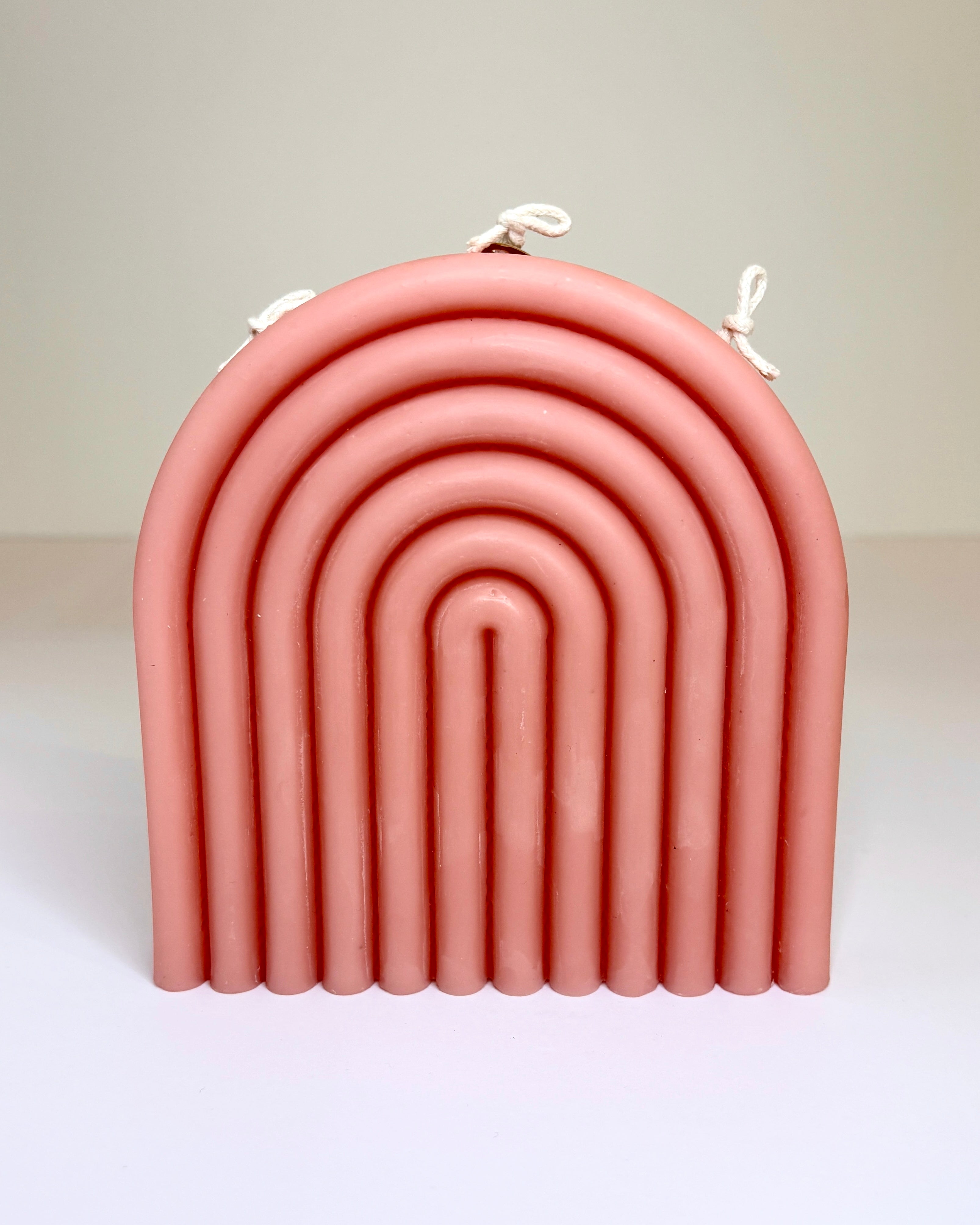 Regnbue lys i bi- og sojavoks