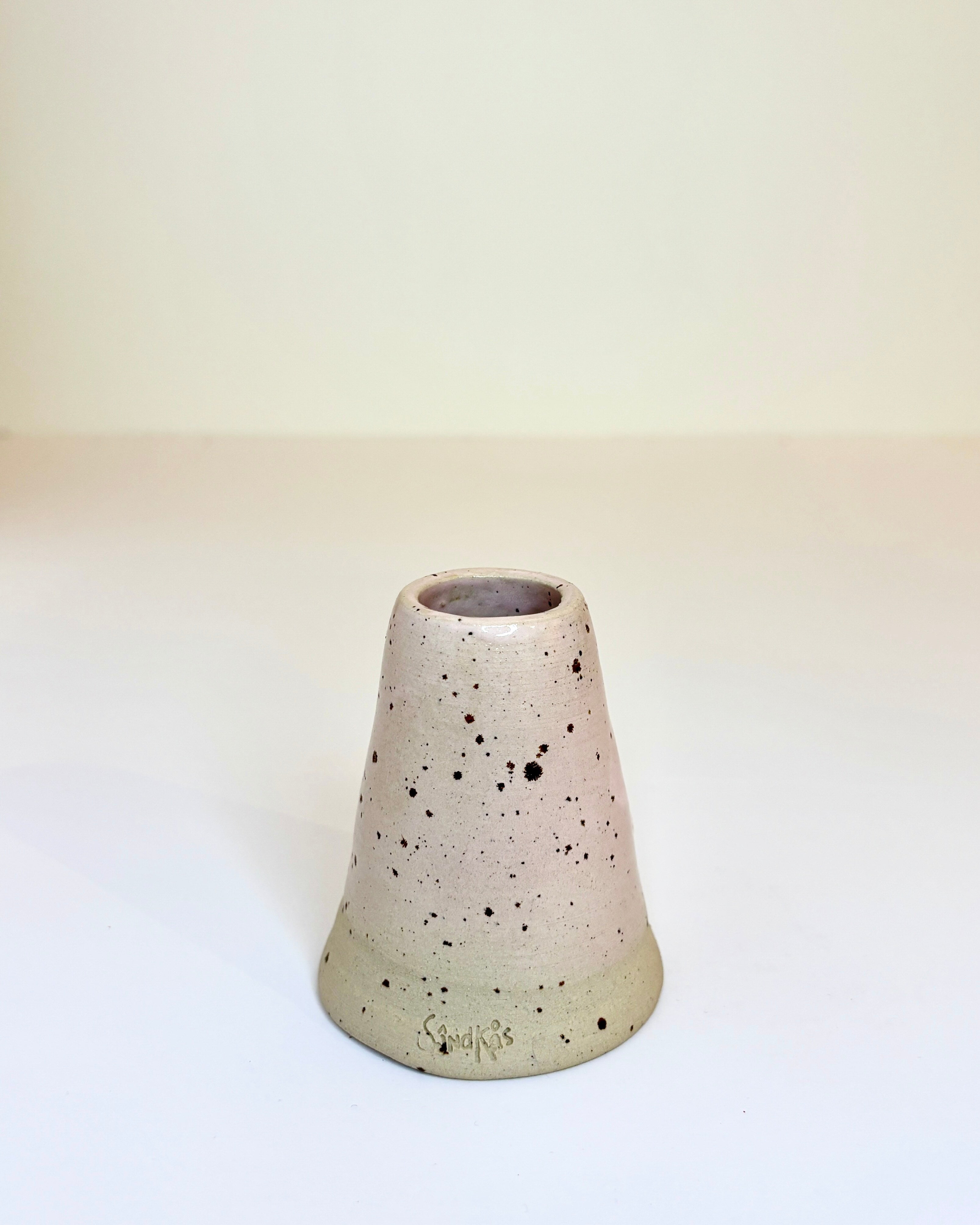 Keglevase (lille - 7 cm høj)