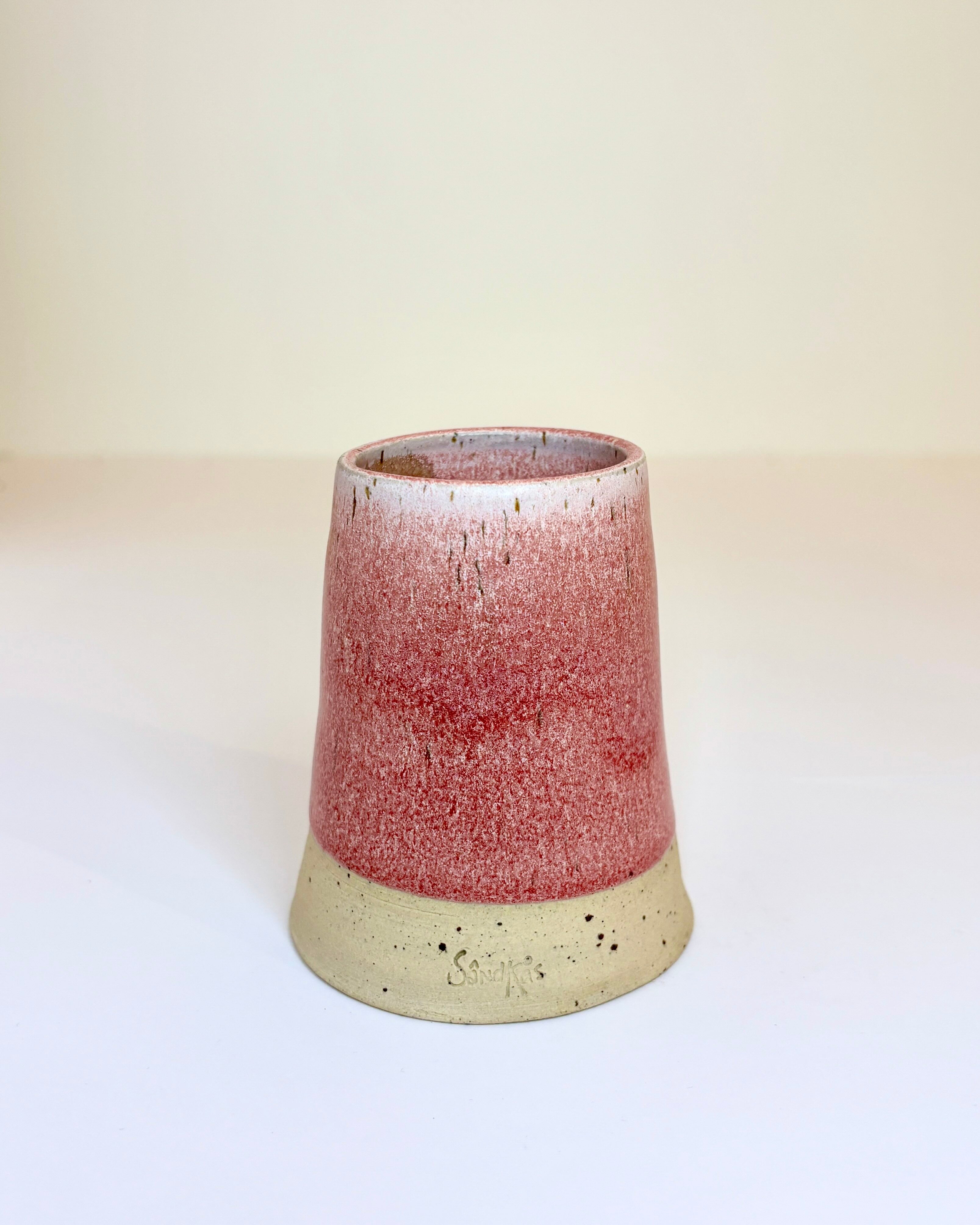 Keglevase (mellem - 9 cm høj)