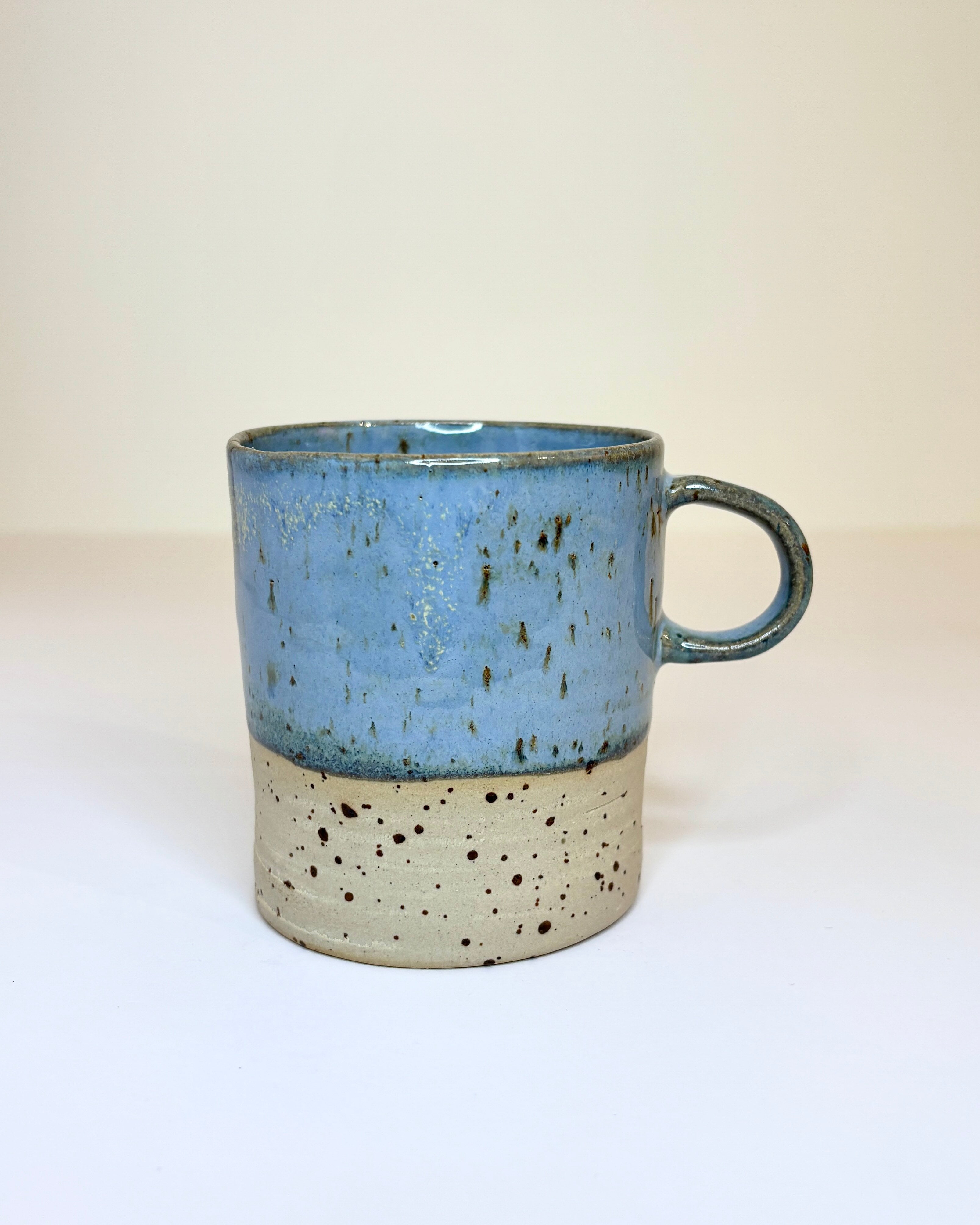 Kaas cup (høj m. hank)