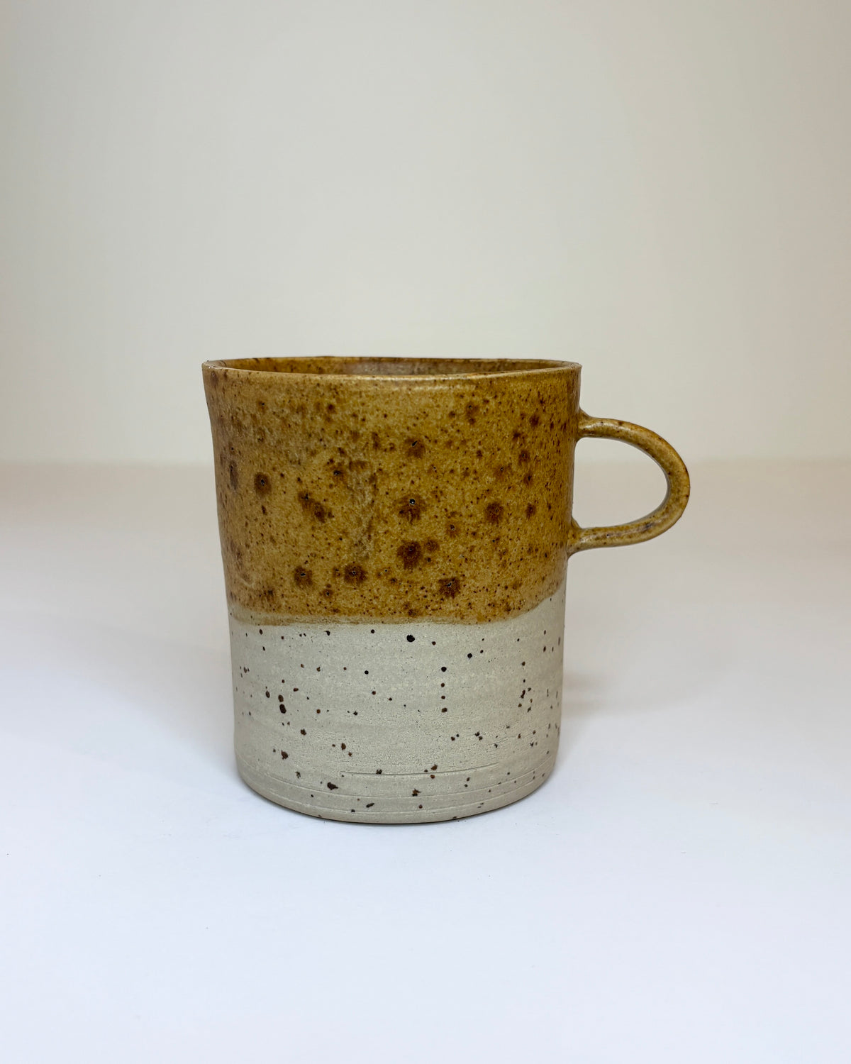Kaas cup (høj kop m. hank)