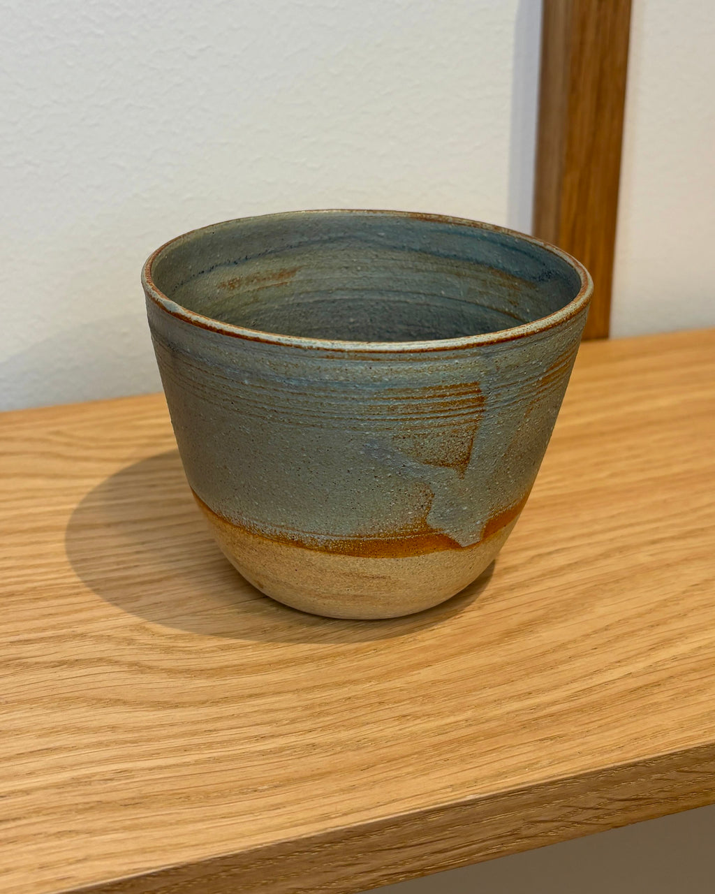 Handgedrechselte Tasse