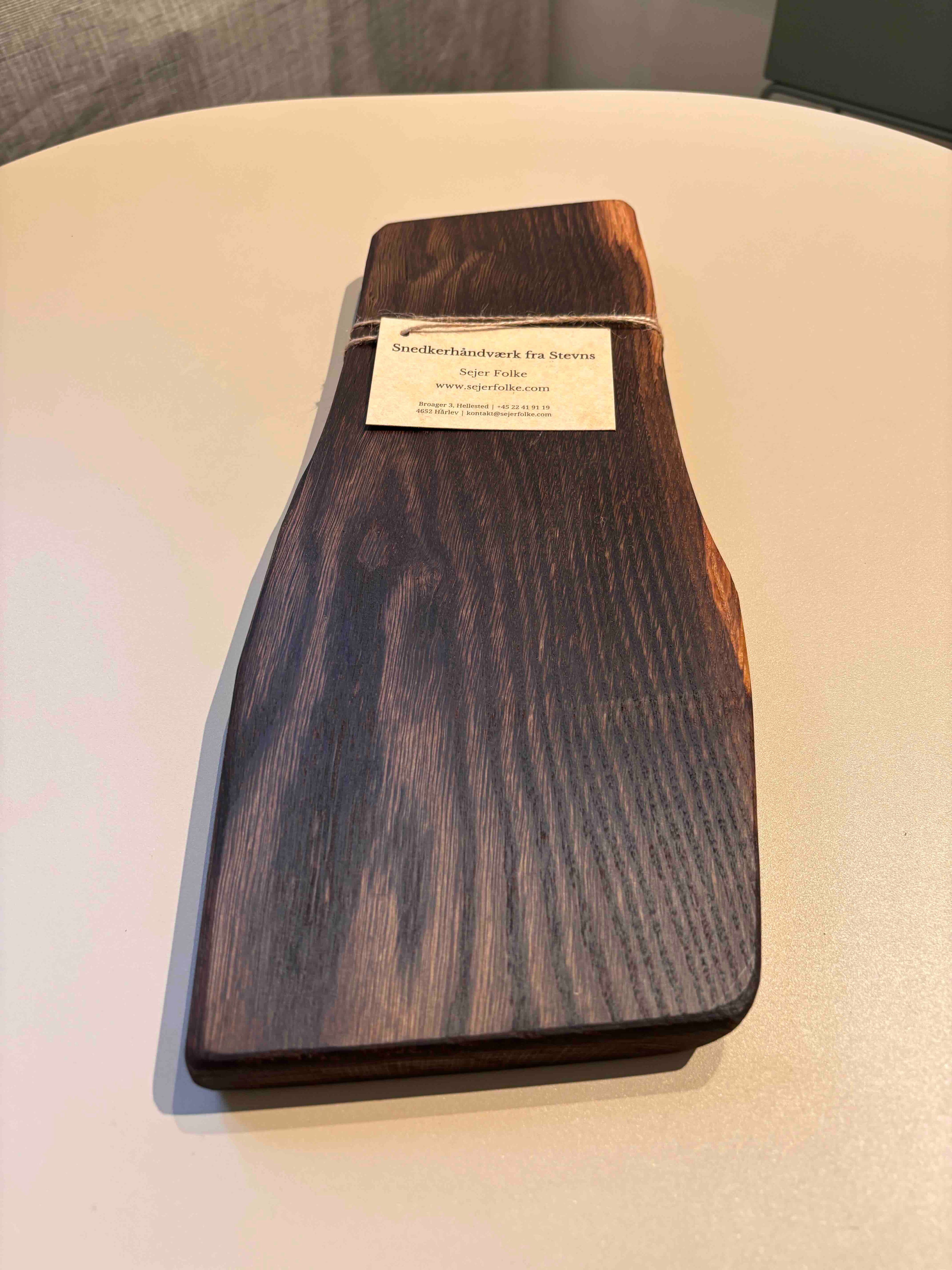 Tapasbræt i røget eg