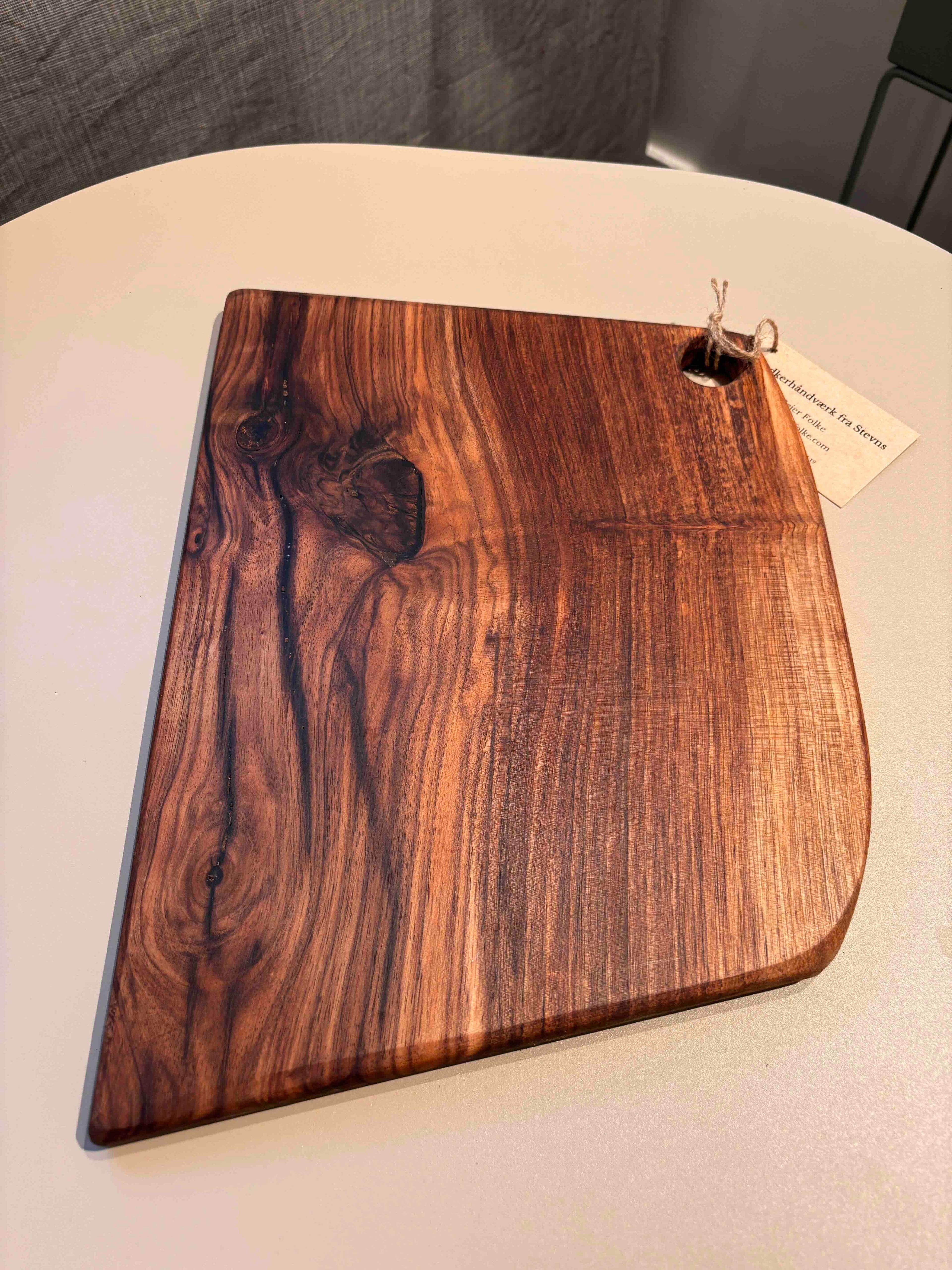 Skærebræt i valnød