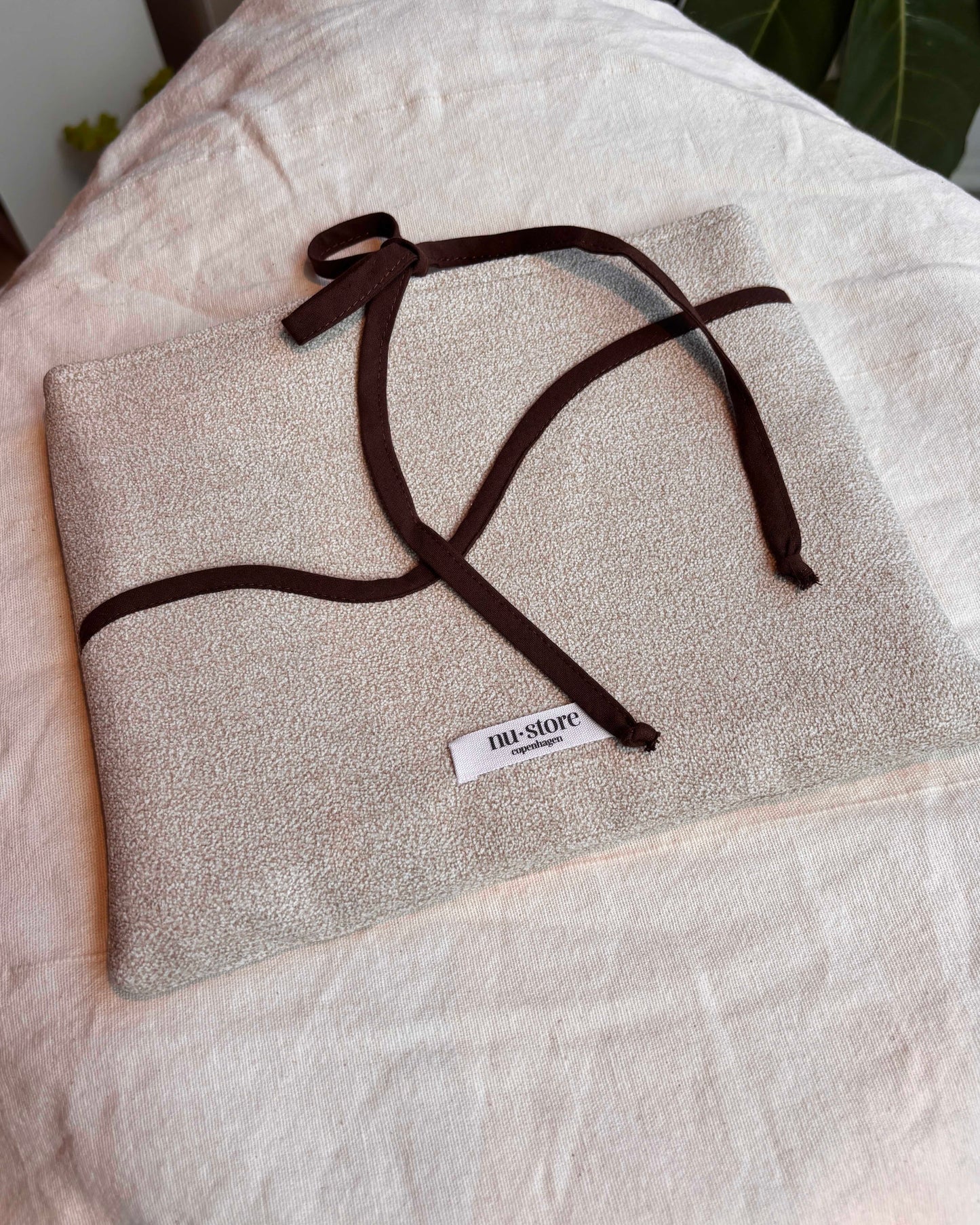 Journal sleeve
