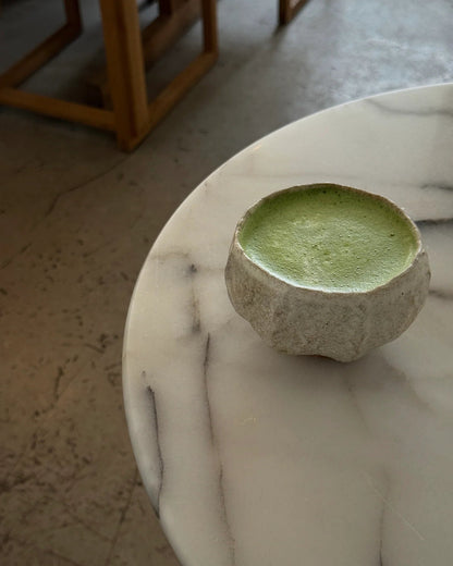 Boble kop beige på grå ler - stor