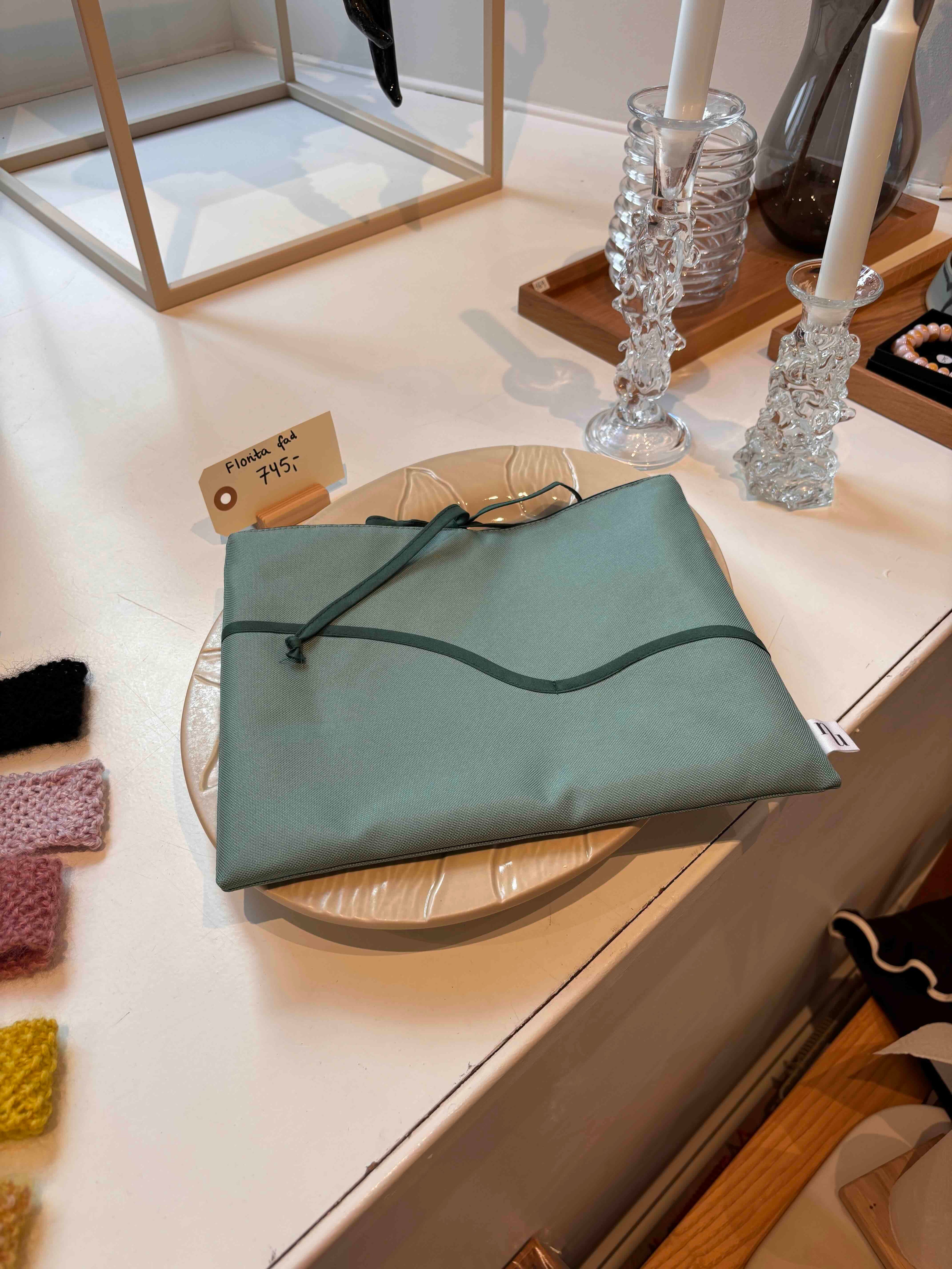 Journal sleeve