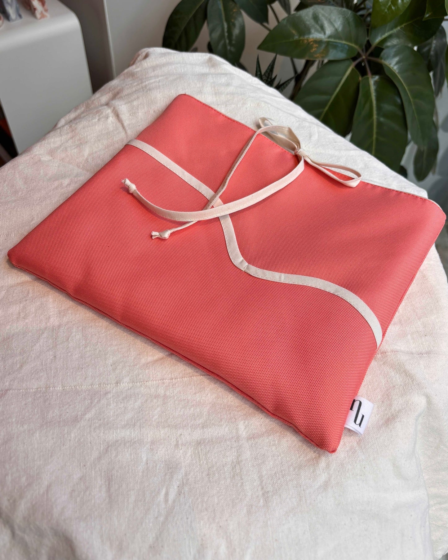 Koral journal sleeve