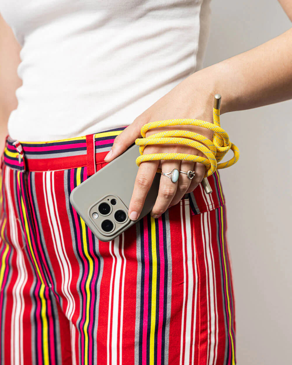 Crossbody telefon/nøgle snor