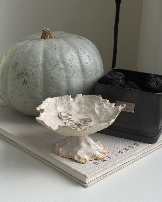 Thistle - dish/bowl